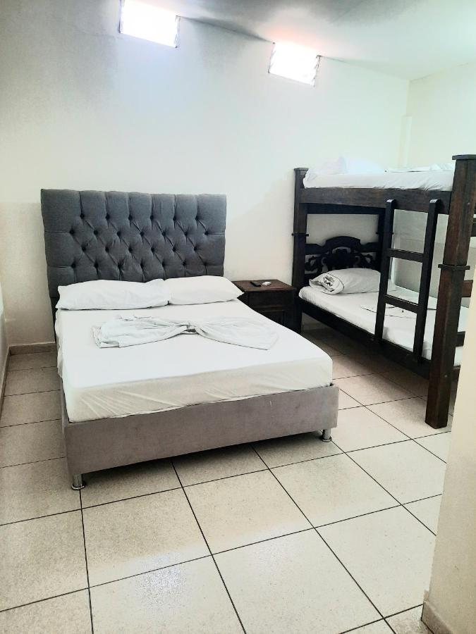 San Gil Tours Hostal Екстериор снимка